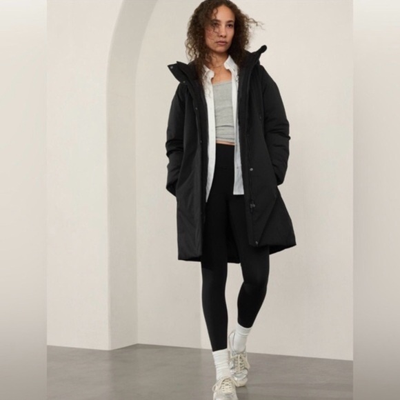 NWT Athleta Outbound Parka Size medium black - Picture 5 of 15